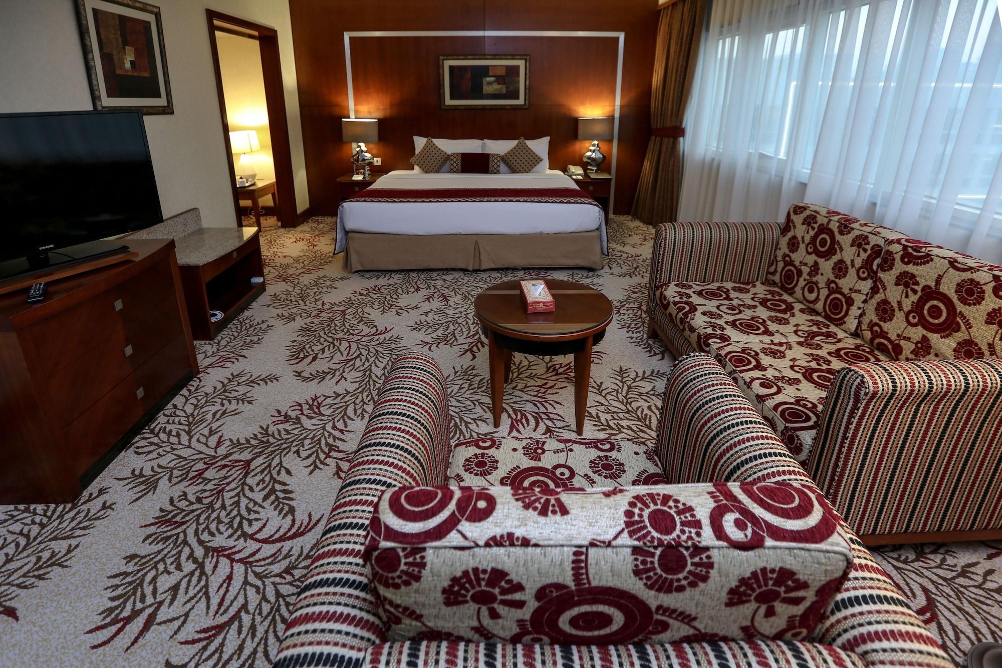 דובאי Ramee Royal Hotel מראה חיצוני תמונה
