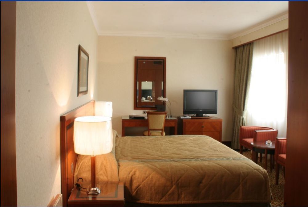 דובאי Ramee Royal Hotel מראה חיצוני תמונה